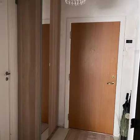 Daire Et Steinkast Unna Tog Og Ferje Terminal, 3 Soverom 2 Bad *